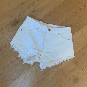 white Wrangler Reworked shorts